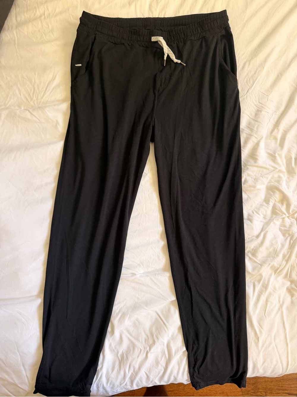 Vuori Black Sweatpants with White Drawstring